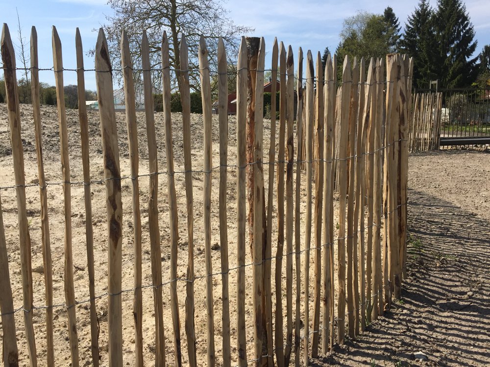 model_kastanje_houten_afscheiding