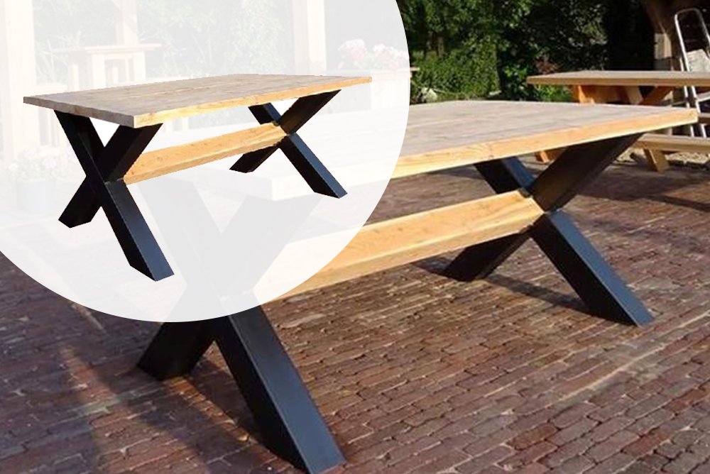 model_kruispoot_tafel_metalen_onderstel_en_lariks_tafelblad_in_4_maten