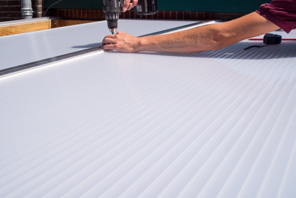 model_polycarbonaat_platen_wit_dakplaten_terras