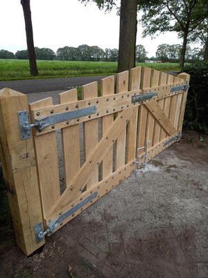 model_tuinhek_oprit_eiken_hout