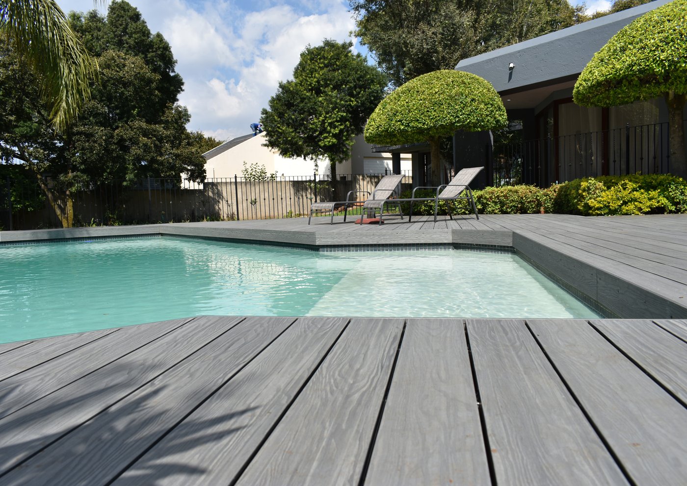 model_vlonderplank_composiet_timmdek_the_alps_valley_mist_sfeerfoto_1