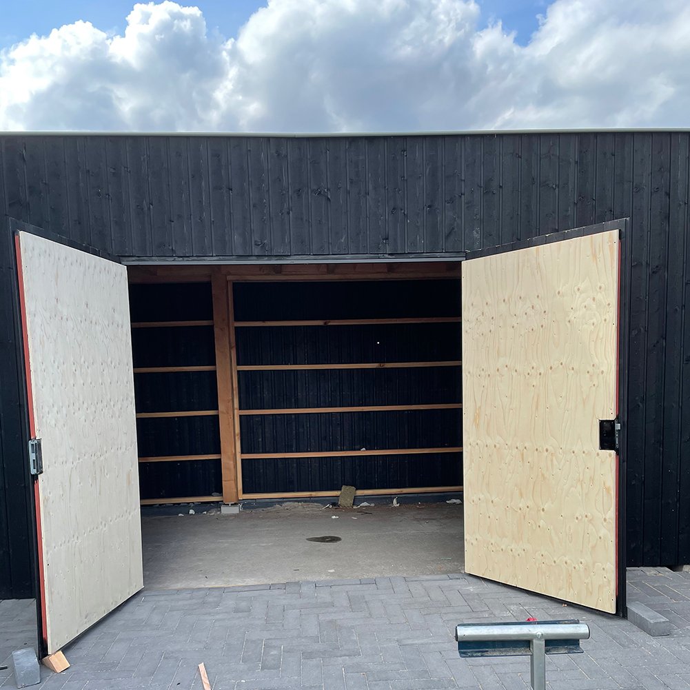 model_vuren_zwart_gevelbekleding