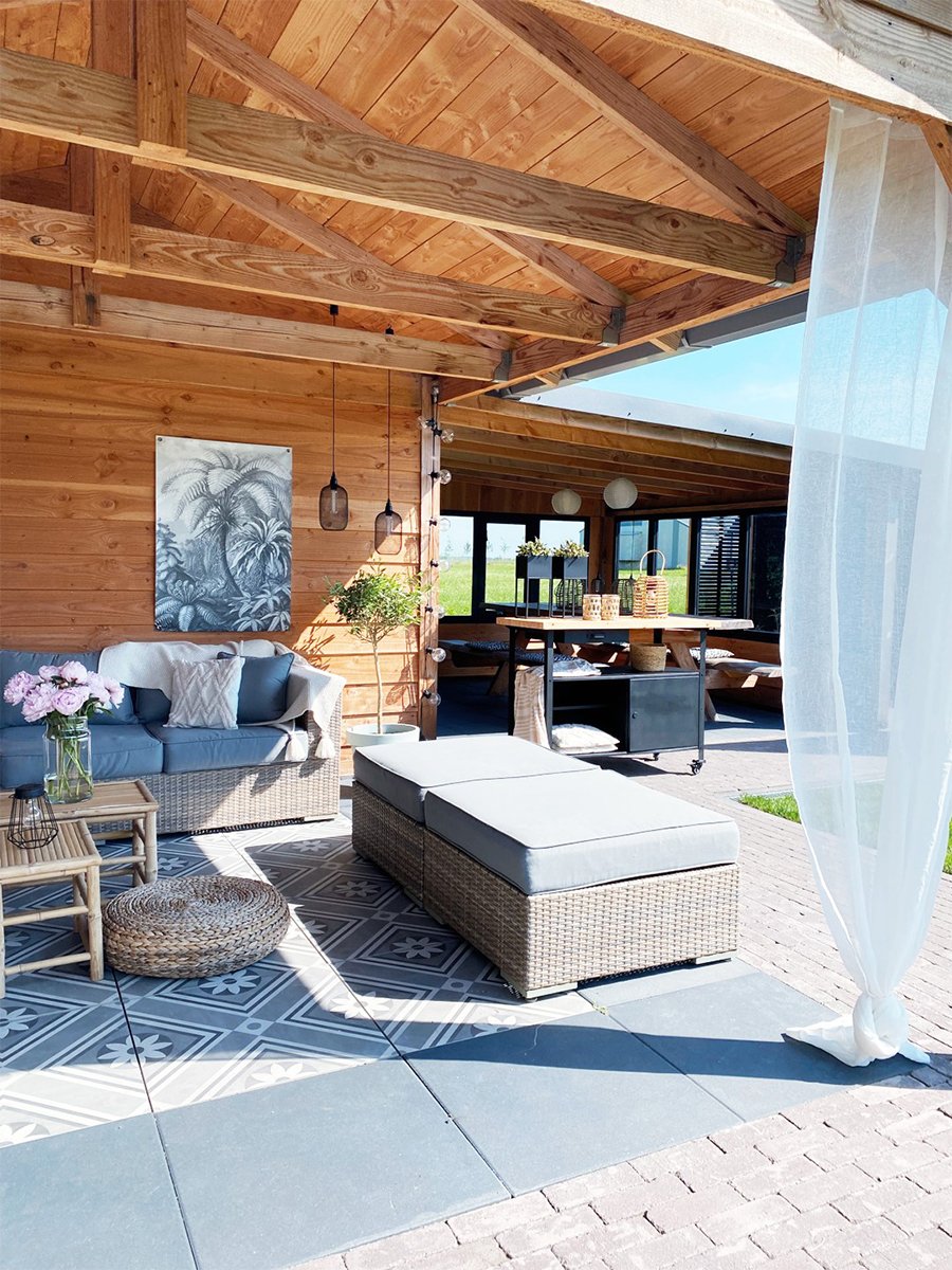 model_zadeldak_overkapping_lariks_douglas