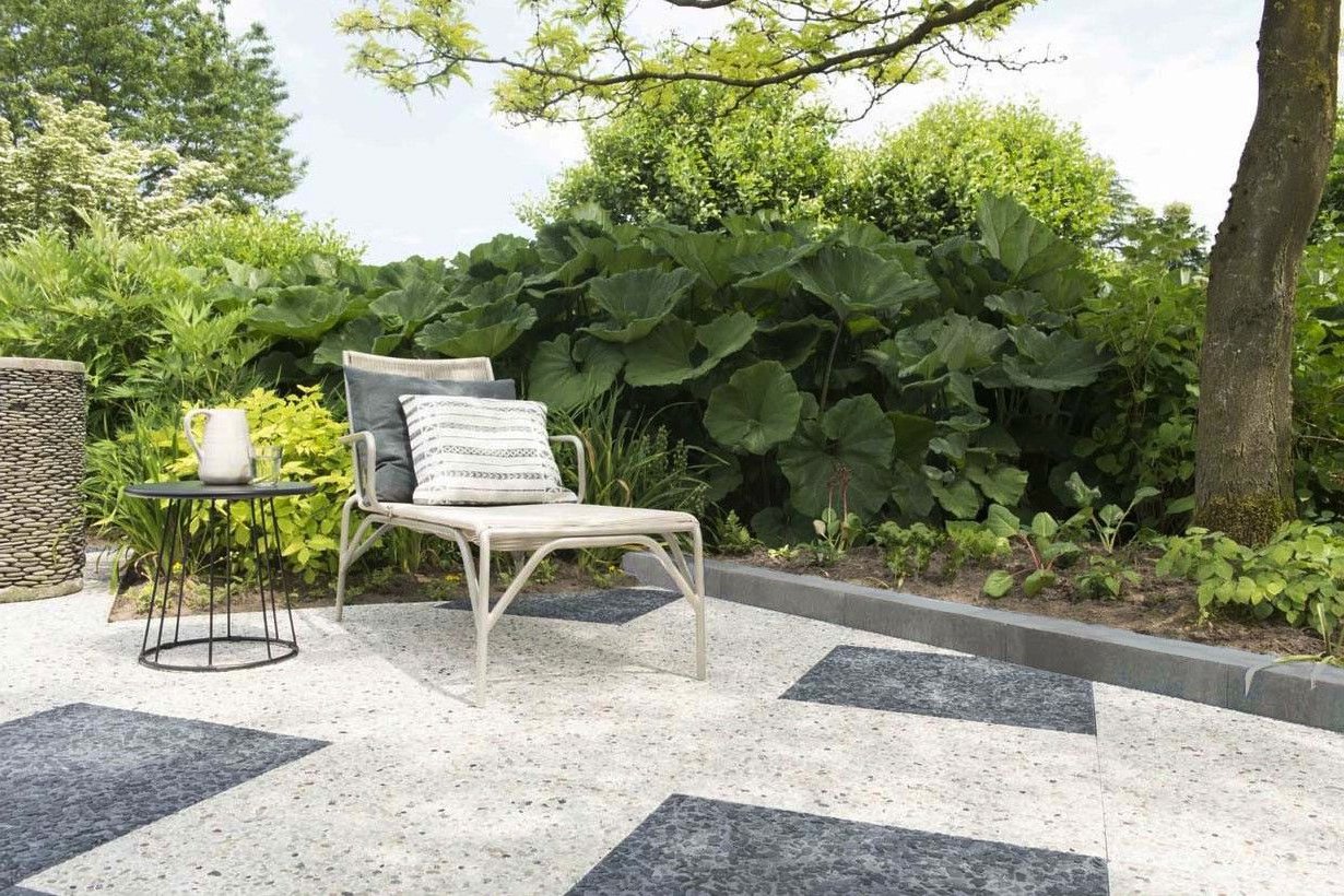 retro_betonbiels_60x20x12cm_grijs_gardenlux_sfeer