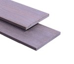 schuttingplank_composiet_massief_11x140x2300mm_walnoot_close_up