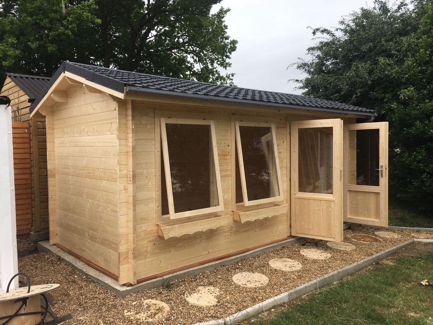 sf_Justine_Metal_Tiles