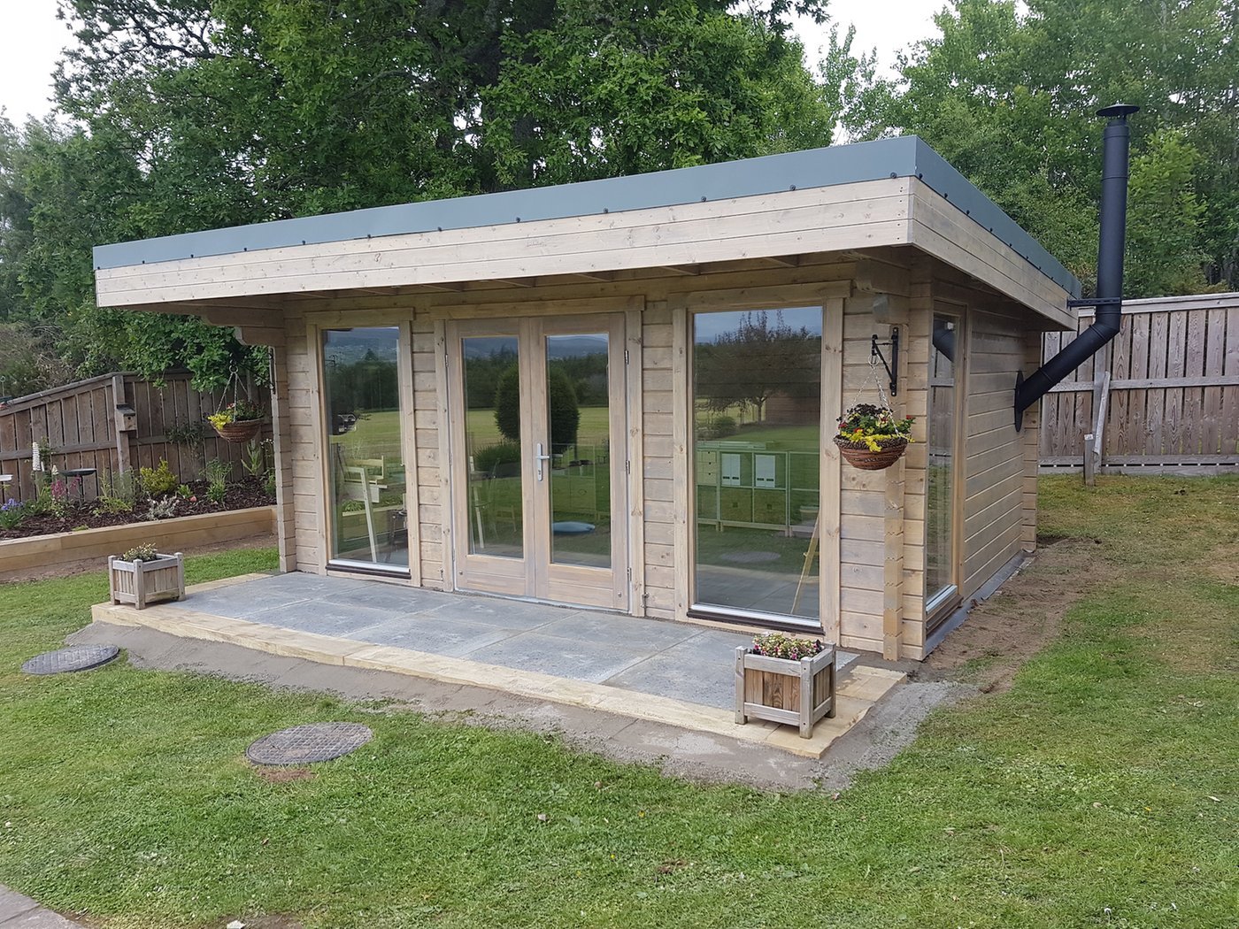 sf_Mia_Log_Cabin_Treate_hb1ETkop_zoom