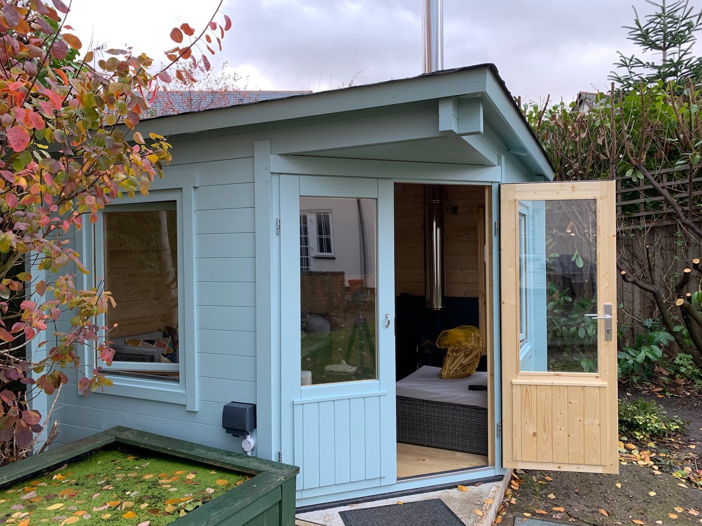 sf_Riina_Log_Cabin_Blue