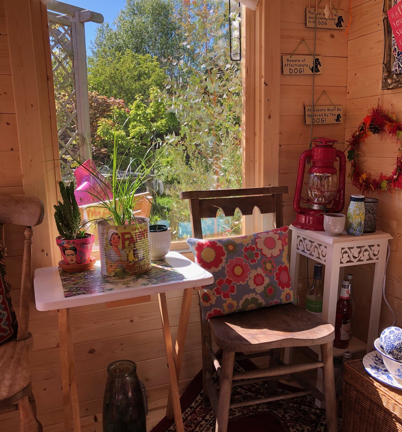 sf_emma_cabin_indoors