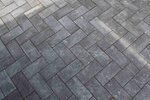 sierbetonklinker_drive_21x10_5x8cm_night_zwart_grijs_gardenlux_sfeer