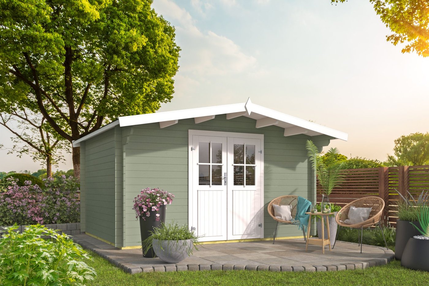 summertime_summerhouse_painted