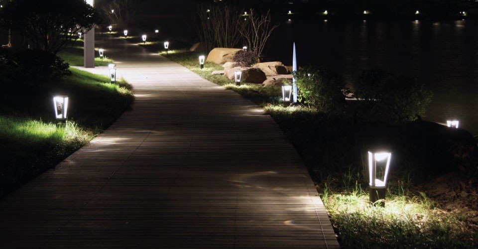 sus_diamond_suslight_staande_tuinlamp_sfeer