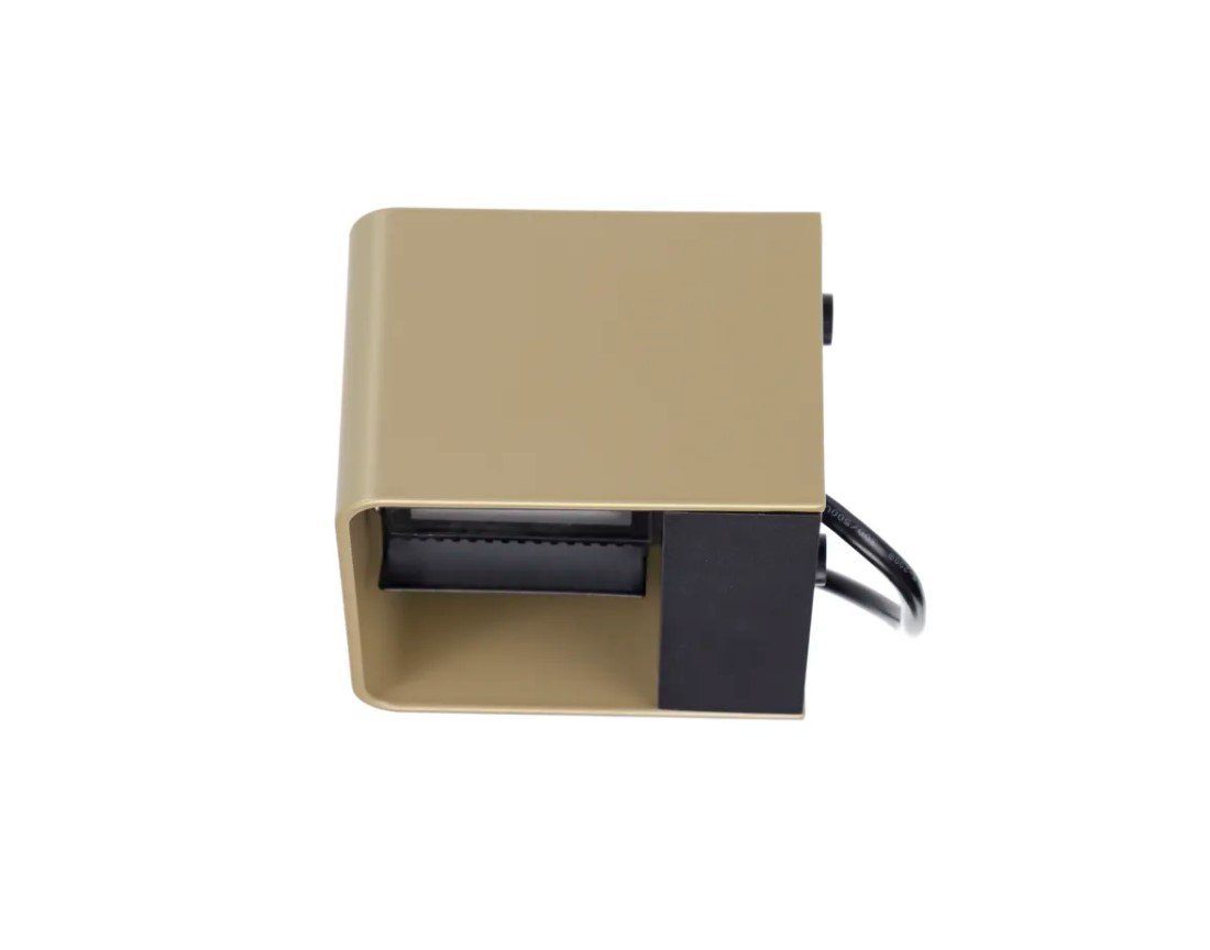 sus_square_gold_wandlamp_24v_zijaanzicht