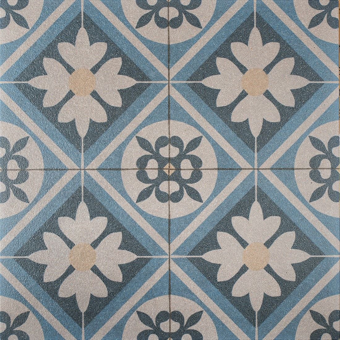 tuintegel_designo_60x60x3cm_flamed_blue_decor