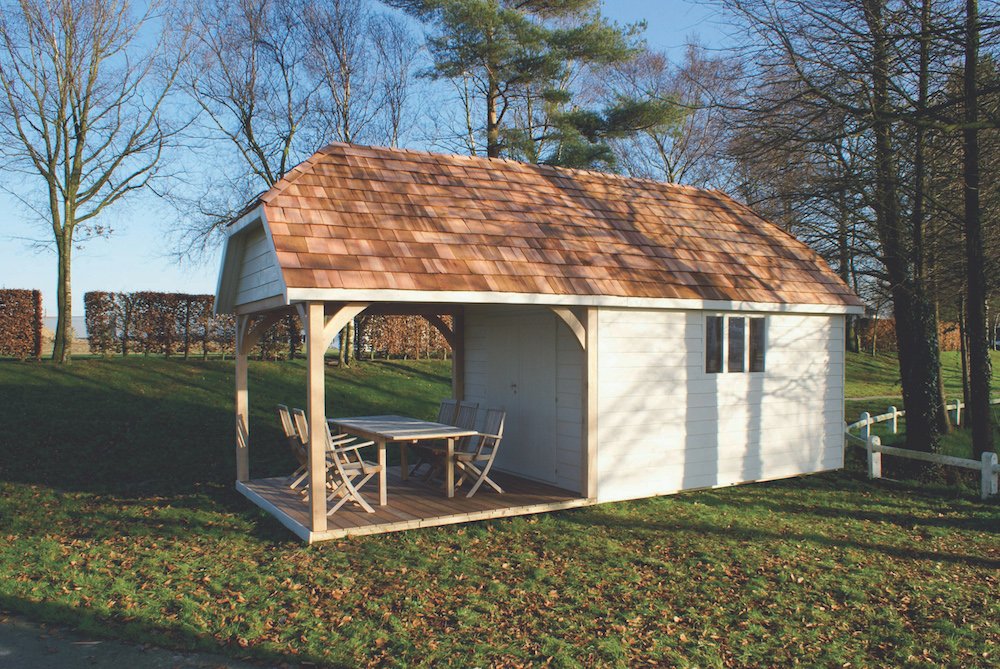 wolfskap_dak_tuinhuis_met_cedar_shingles_dakpannen