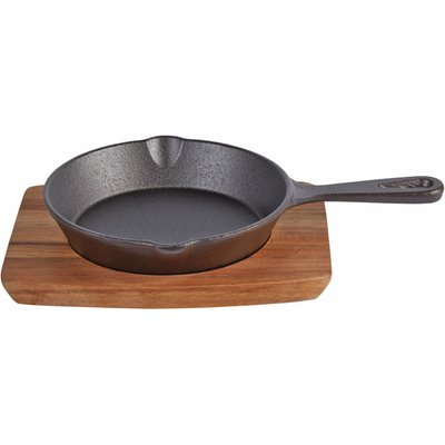 Image of Gusseiserne Grillpfanne* mit Holzbrett
