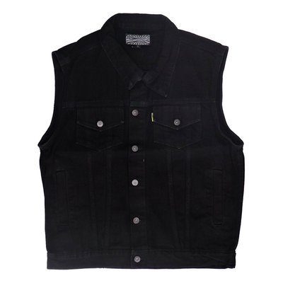 The MCS Denim vest is a classic one! You can put buttons and patches on or leave it like it is. It is up to you! It's made out of 100% cotton with 2 breast and 2 side pockets. The vest is machine washable on 30°C. We store, your roar!