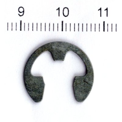 E-clip. 
OEM replacement reference 11036. 