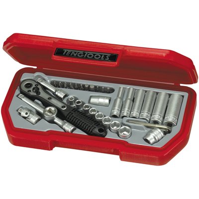 US sizes. 35-piece set. With small 1/4 inch drive. Includes 6 point sockets of which 9 regular and 6 long sockets, a 1/4 to 3/8 adapter, 11 screwdriver bits, 2 and 4 inch extension bars and a swivel joint. Regular socket sizes: 3/16, 7/32, 1/4, 9/32, 5/16, 11/32, 3/8, 7/16 and 1/2 inch. Long socket sizes: 3/16, 1/4, 5/16, 3/8, 7/16 and 1/2 inch.