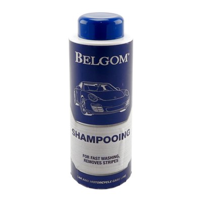 High performance and very versatile shampoo with wax (manual use or low or high pressure cleaner).
It removes road film, dirt and grime and leaves a super shiny and durable protection over time.
Ph 7.