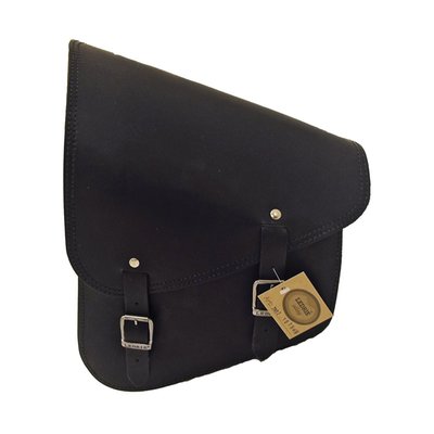 Genuine leather bag. With a special HPDE reinforced backside. Approx. dimensions: 27.5cm wide x 13.5cm deep x 37/21cm high.
Note: Dimensions are width x depth x height in centimeters. Capacity in liters is per bag. Dimensions and capacity are approximate and for reference only.
Note: All swingarm bags are installed with and include leather straps.
