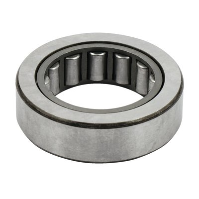 Mainshaft support bearing in backside of inner primary cover. 
This is the outer roller bearing only, without the inner race, which is crimped onto the mainshaft. 
OEM replacement reference 9231. 
Note: See optional 921494 (34091-08) inner race for 08-up models. See optional 921493 (34091-06) inner race for earlier 06-07 Dyna; 2007 Softail; Touring models. 