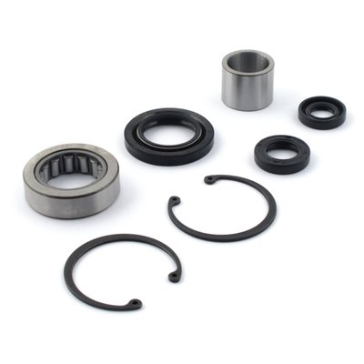 Mainshaft support bearing to fit backside of inner primary. 
Includes single row bearing, inner race, snap ring and oil seal.
OEM replacement reference 9135 (bearing). 
