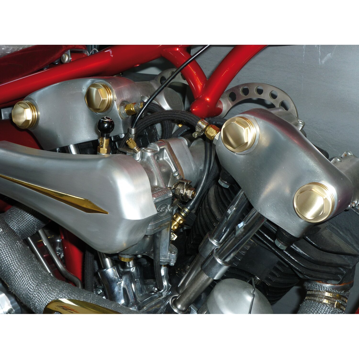 K-Tech, Knuckle rocker nuts. Finned, satin brass, Bronze