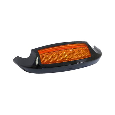 Fits stock front fenders. Amber LED, amber lens. 
Note: 536922 fender tip wiring/installation kit (sold separately) is required when installing on 14-22 FLHR Road King; 17-19 FLHTCU Ultra Classic and 20-22 FLHTCUTG Tri Glide Ultra to extend wires when replacing stock chrome decorative piece. 
Note: For all EU models electrics for fender lights must always be custom installed.