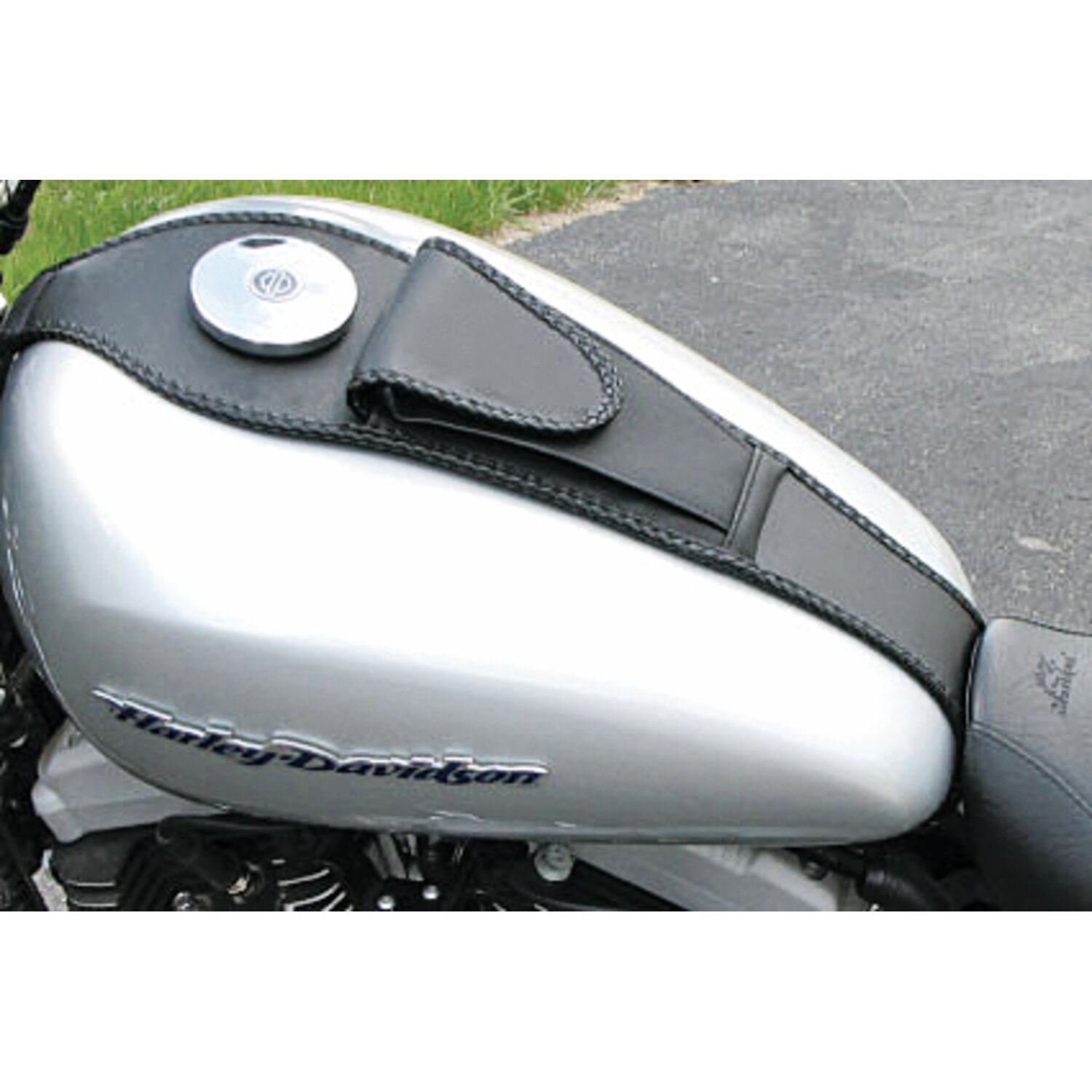 Mustang, tank bib (dash panel). With pouch, Black