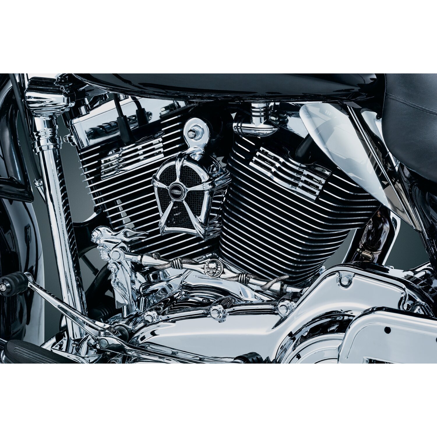 Kuryakyn, Mach 2 horn cover. Chrome/black mesh insert