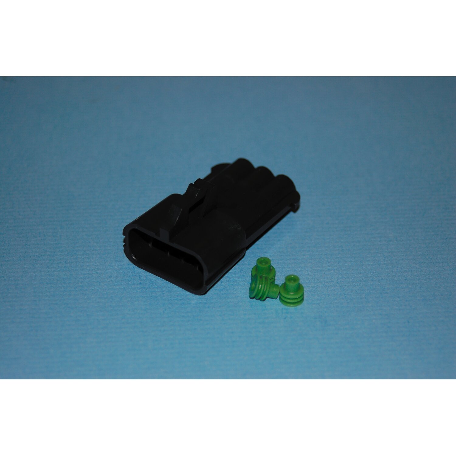 NAMZ, Delphi-Packard connector. receptacle, 3-pin