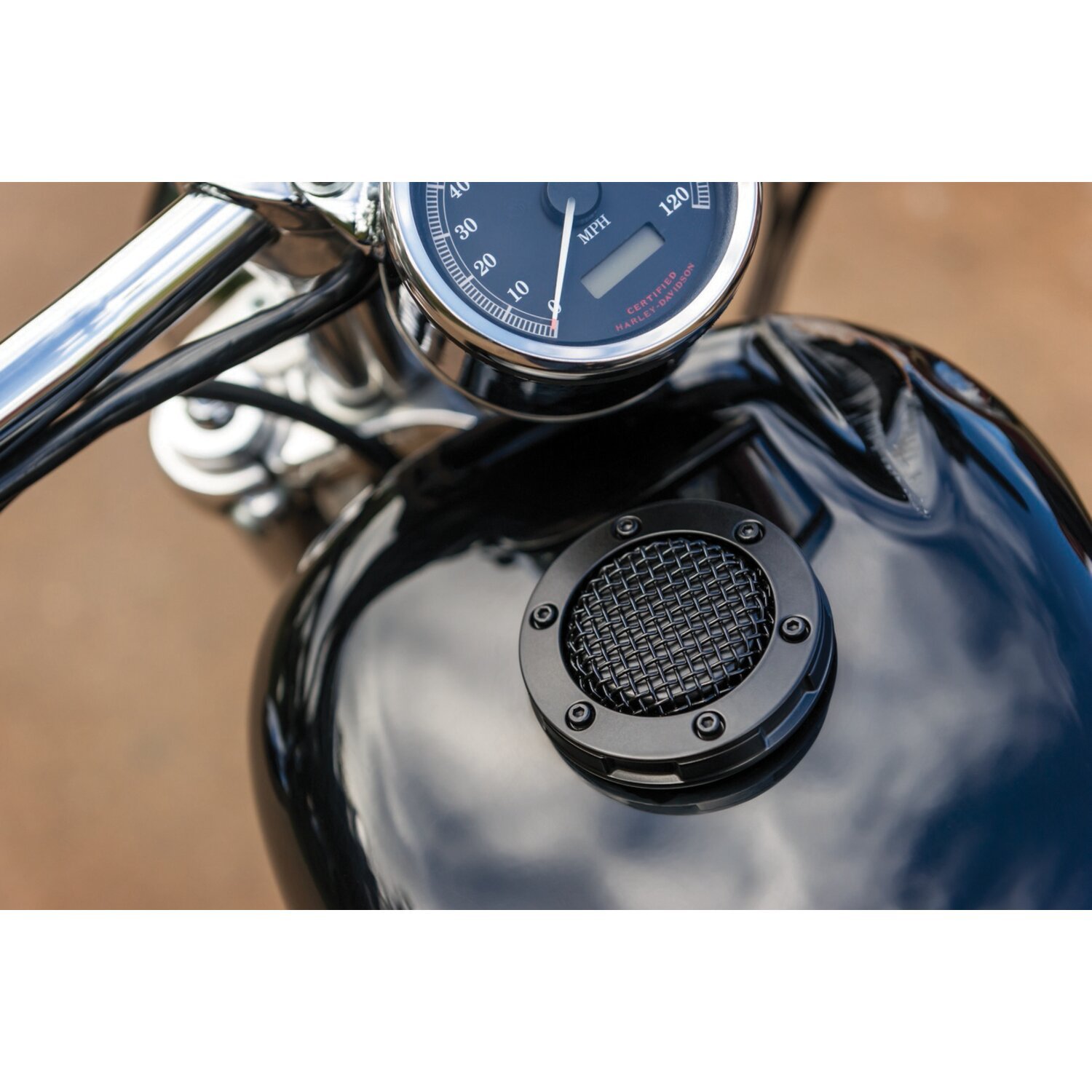 Kuryakyn, Mesh gas cap, Black, Satin