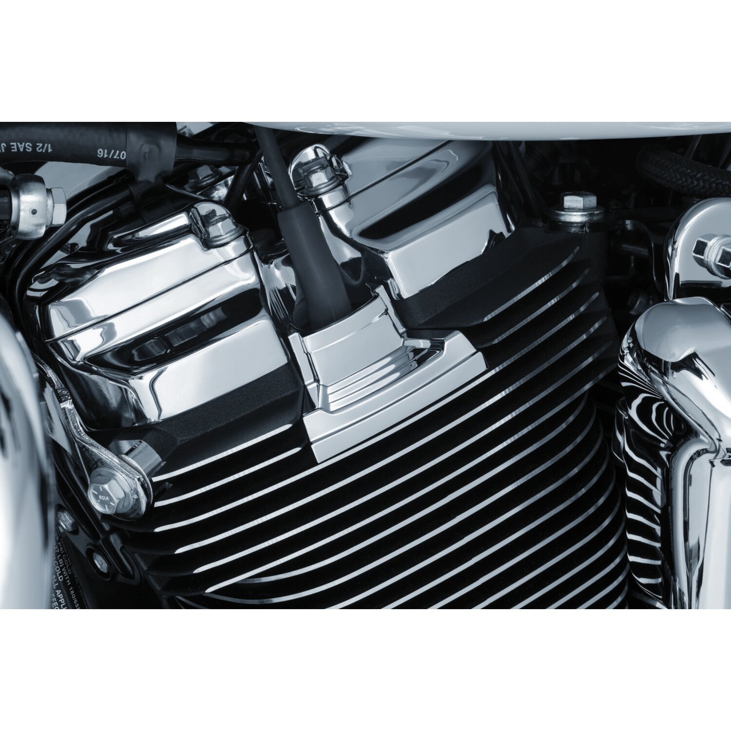 Kuryakyn, Precision custom spark plug covers, Chrome