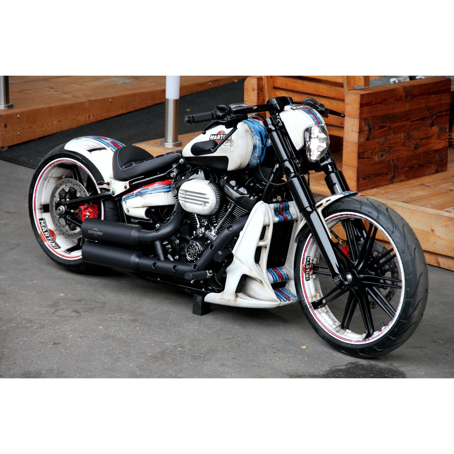 Cult-Werk, radiator cover, racing Black, Black, Matte