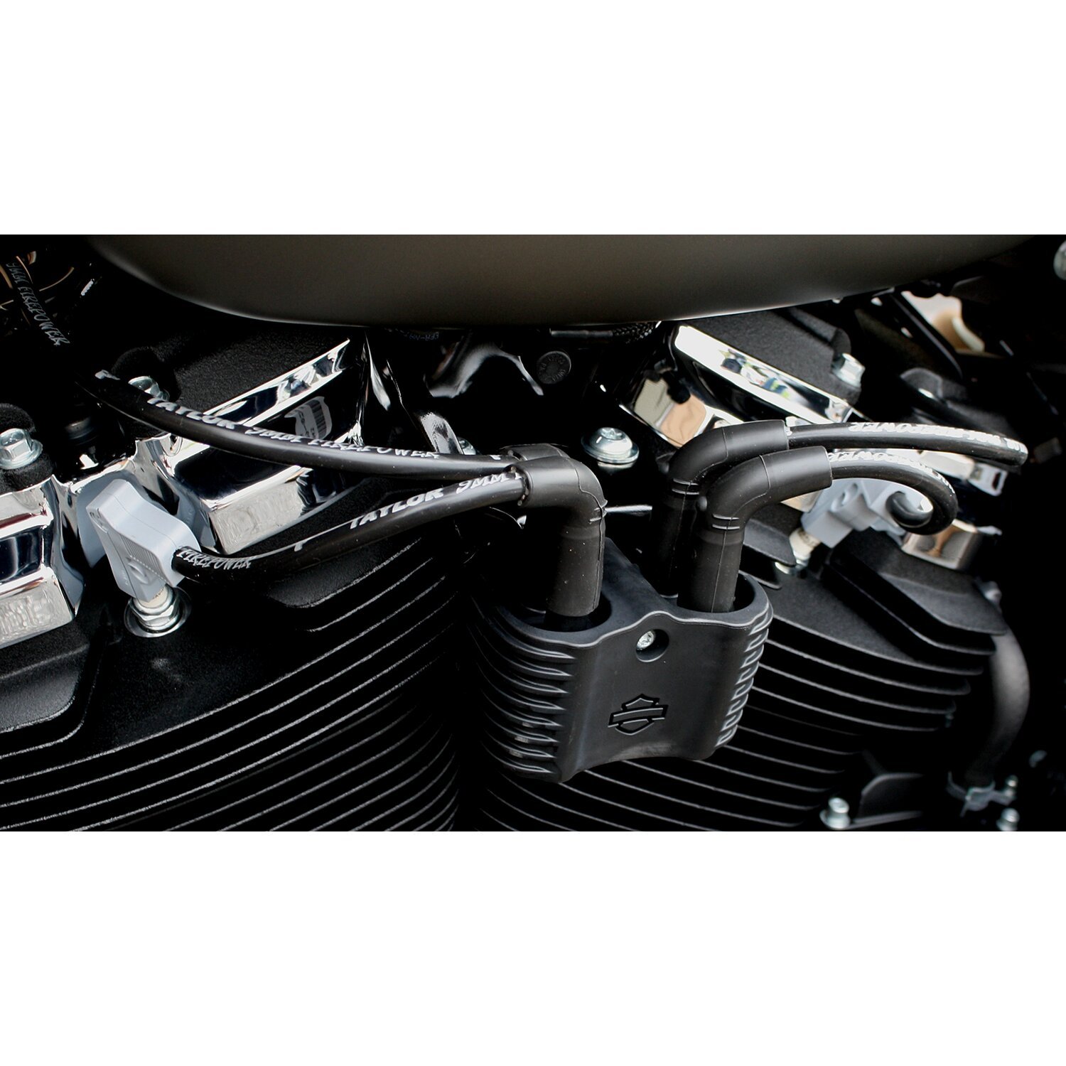 Taylor, 9mm Fire Power spark plug wire set. Black/silver