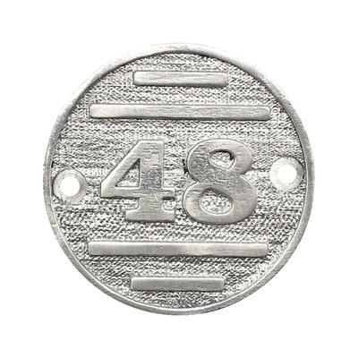 Horizontal mount holes. Sand-cast aluminum with an un-polished finish for that true old-time look. All are made in-house by hand in small quantities ensuring exclusivity. 

Note: Physical dimensions of 2-hole point covers are identical. However 70-99 B.T. (excl. TC) and 04-up XL come with horizontal mount holes, 71-03 XL models have vertical mount holes. This influences images and/or text once installed.