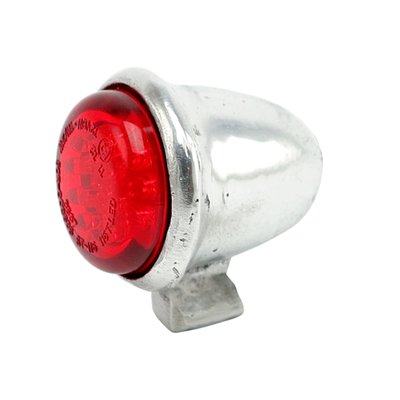 Aluminum. Medium size. Red lens. A LED taillight with ECE approved lens. Called 'Standard' but it is a special in a style that nothing else even comes close to. Housing is sand-cast with a semi-polished works finish for a rough old-time look. In-house and hand made in small quantities, ensuring exclusivity. A license plate illumination is not present. Approx. dimensions: L40mm x W35mm x H45mm.