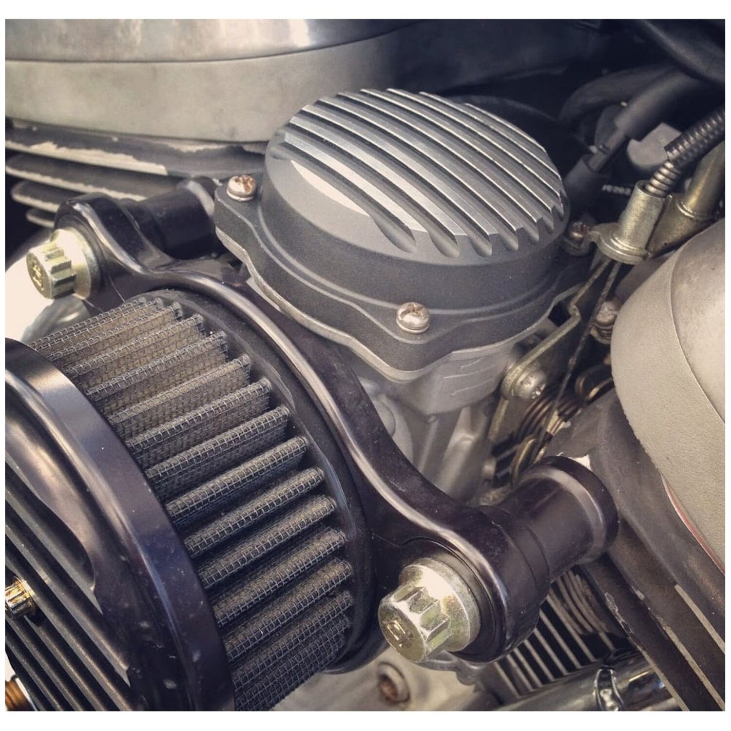 Motone, CV carburetor top cover. Finned/Rippled, Gloss