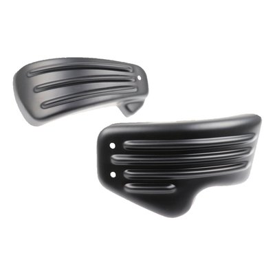 Unpainted matte black finished ABS. 5-axis CNC machined ABS side covers for a precision fit. In the 'shock adjuster style', where a space is left open for the shock adjuster knob. Fits as a direct replacement for the OEM side covers. 
Note: FXDRS models require an additional mount bracket for the left side cover, separately available as 575559. 
Note: With approval. Check your local MCS dealer or the MCS sales department for exact type of approval and validity on bike model and years on the test report.