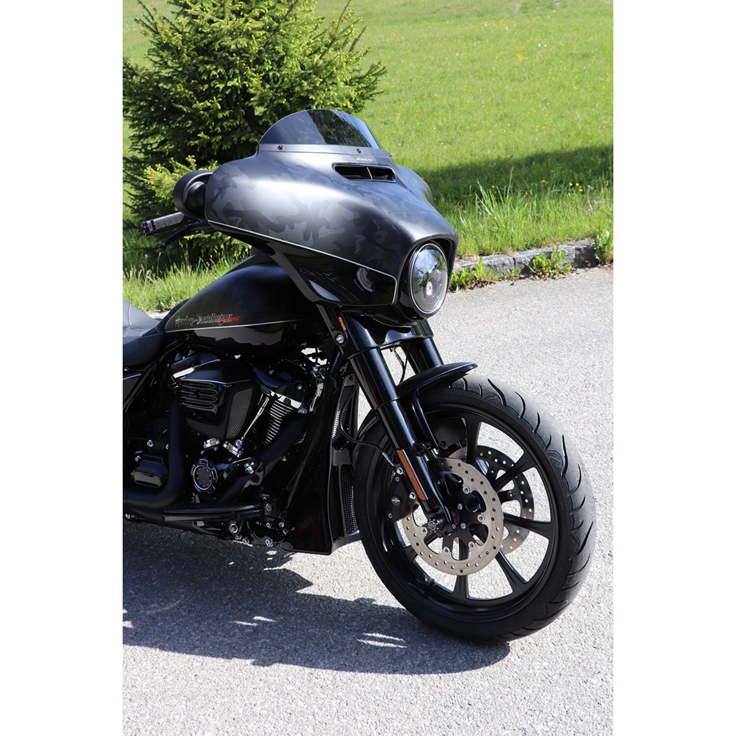 Cult-Werk, 'Clean Style' front LED turn signals, Black, Gloss