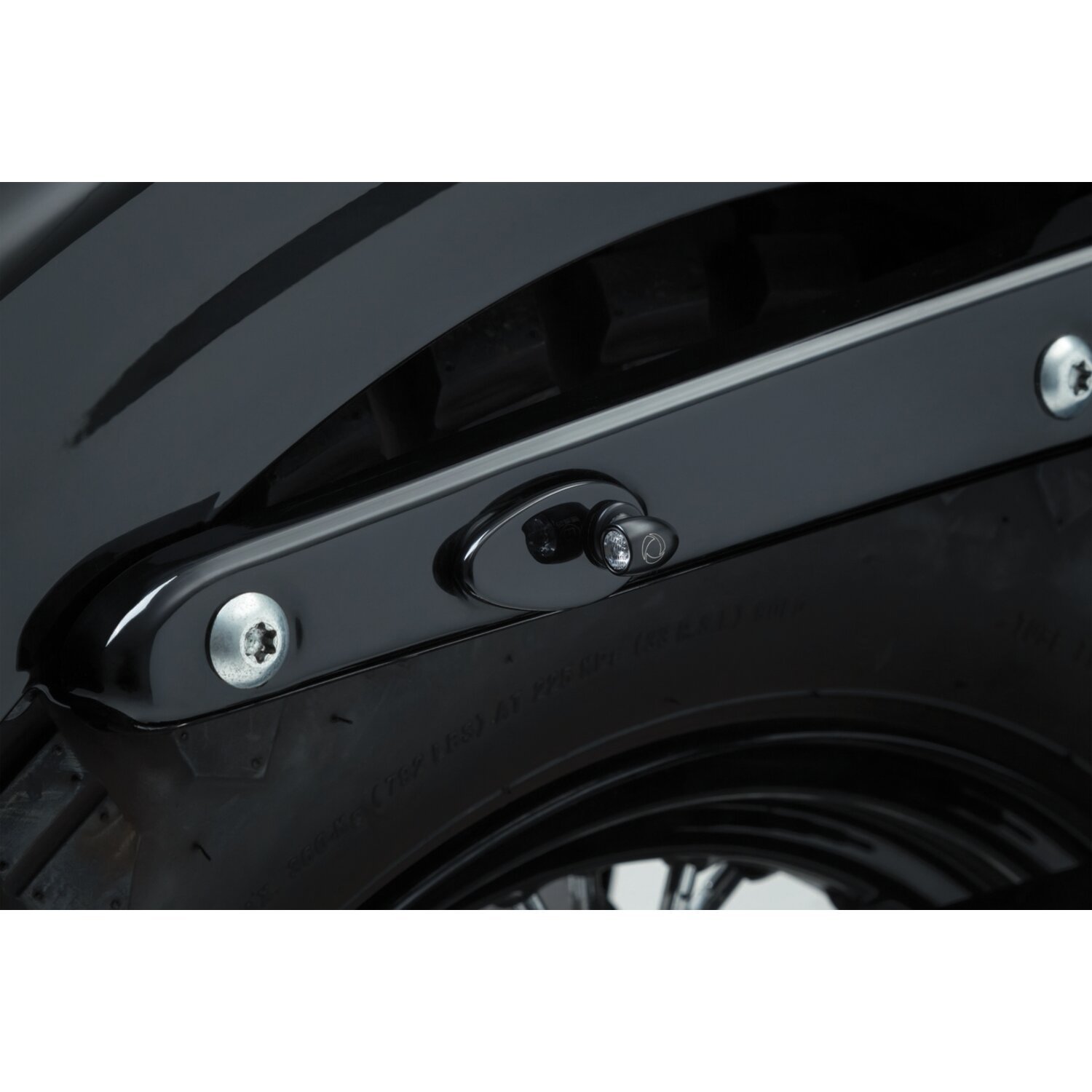 Kuryakyn, Fender strut cover plates, Black, Gloss