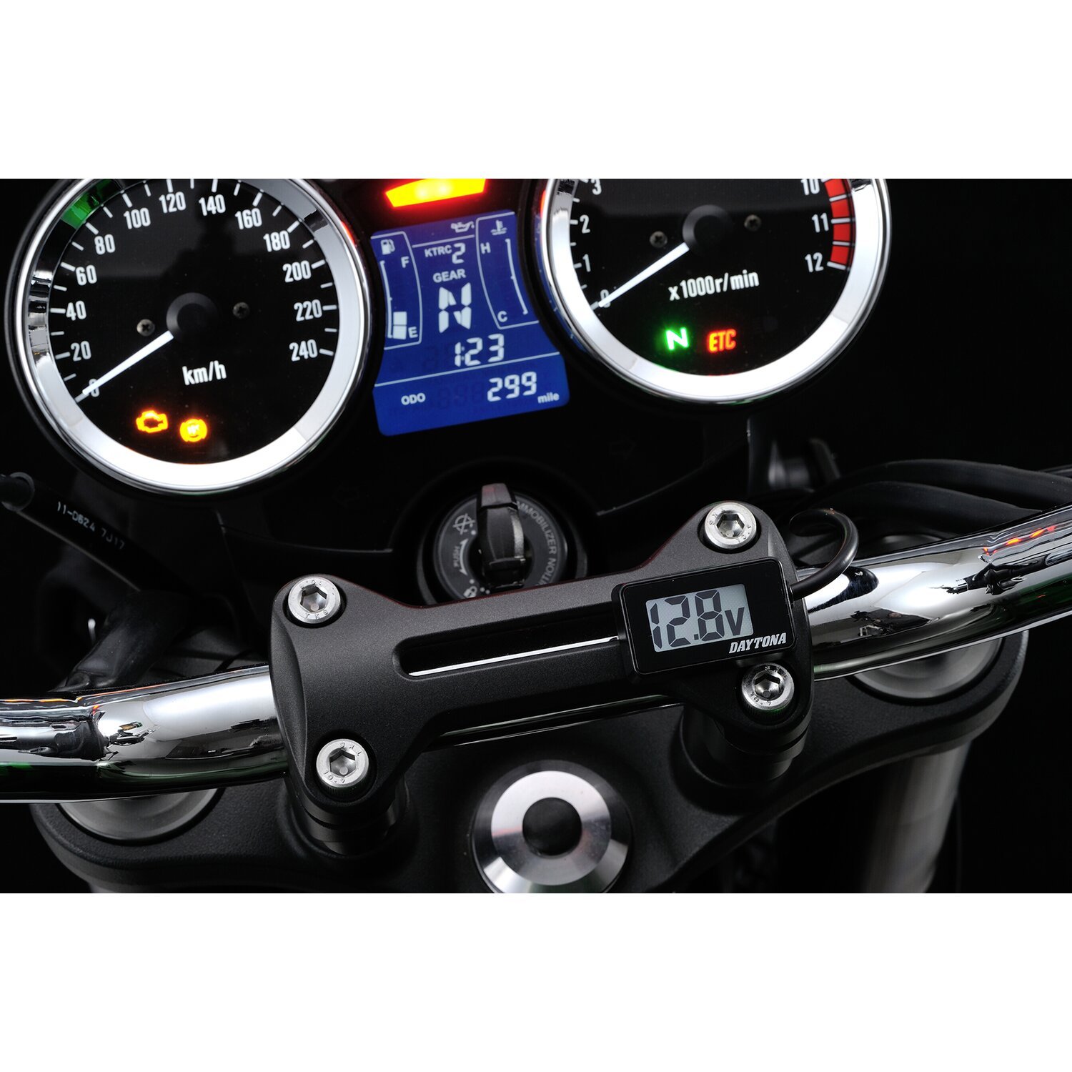 Daytona, Nano ll, Compact digital volt meter, White