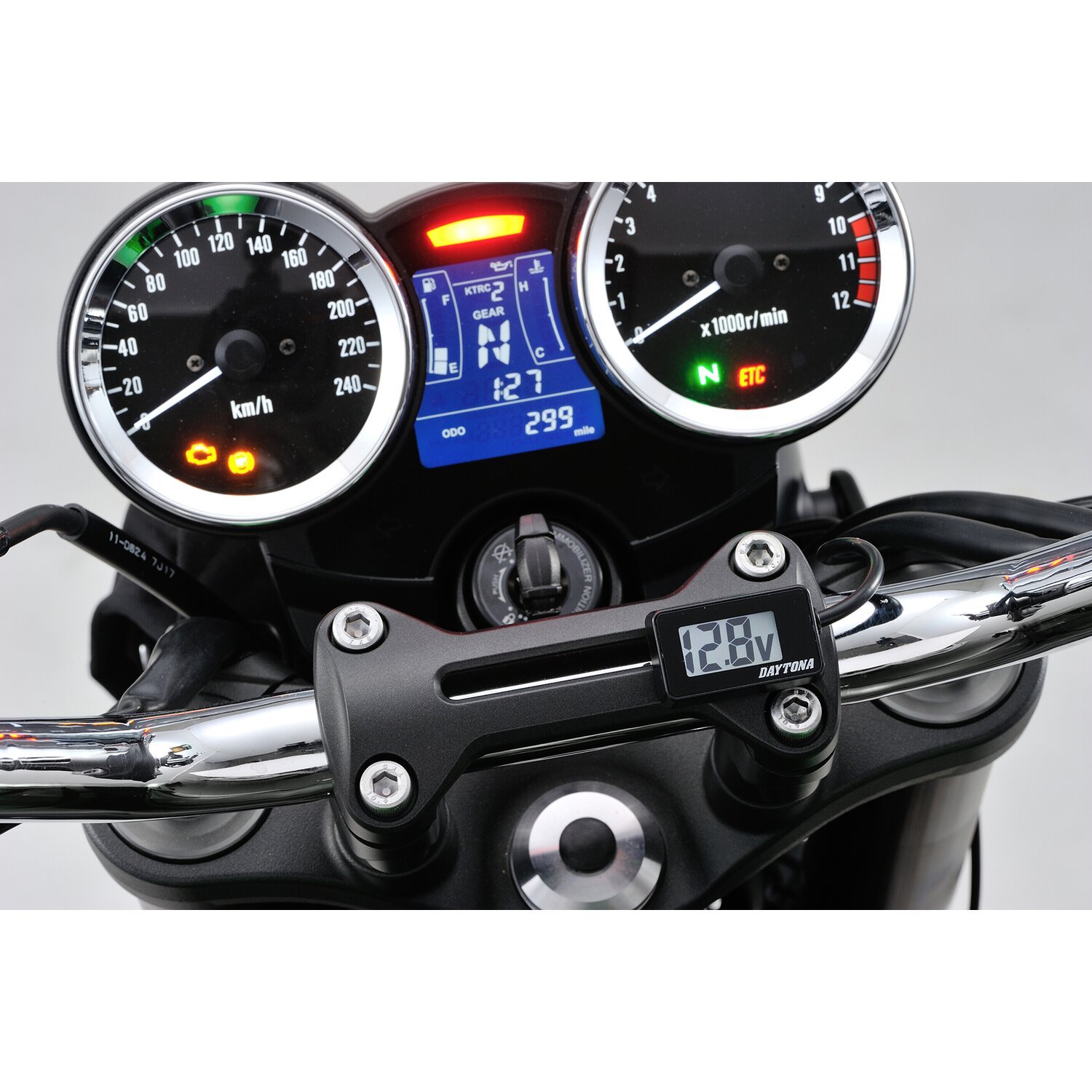 Daytona, Nano ll, Compact digital volt meter, White