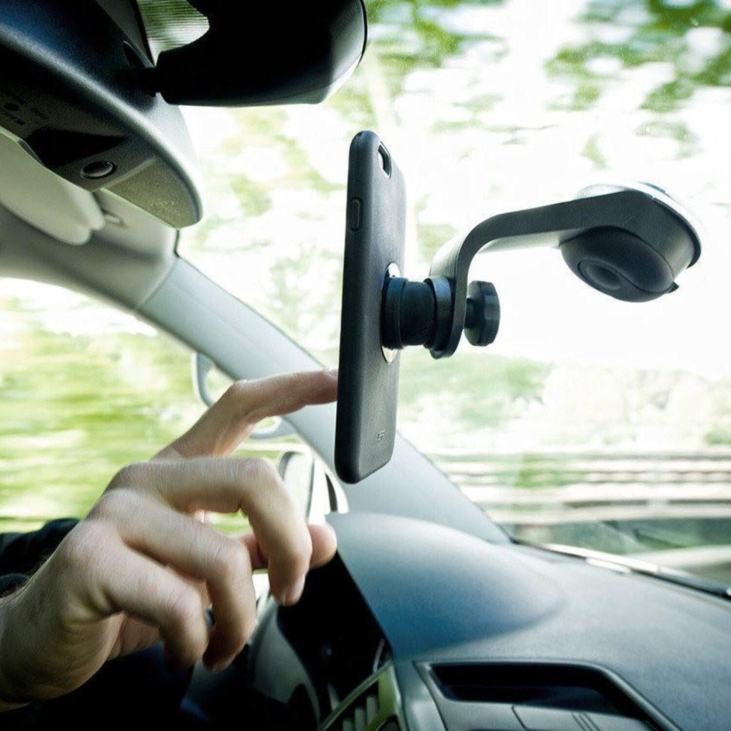 SP Connect™, suction mount, Black