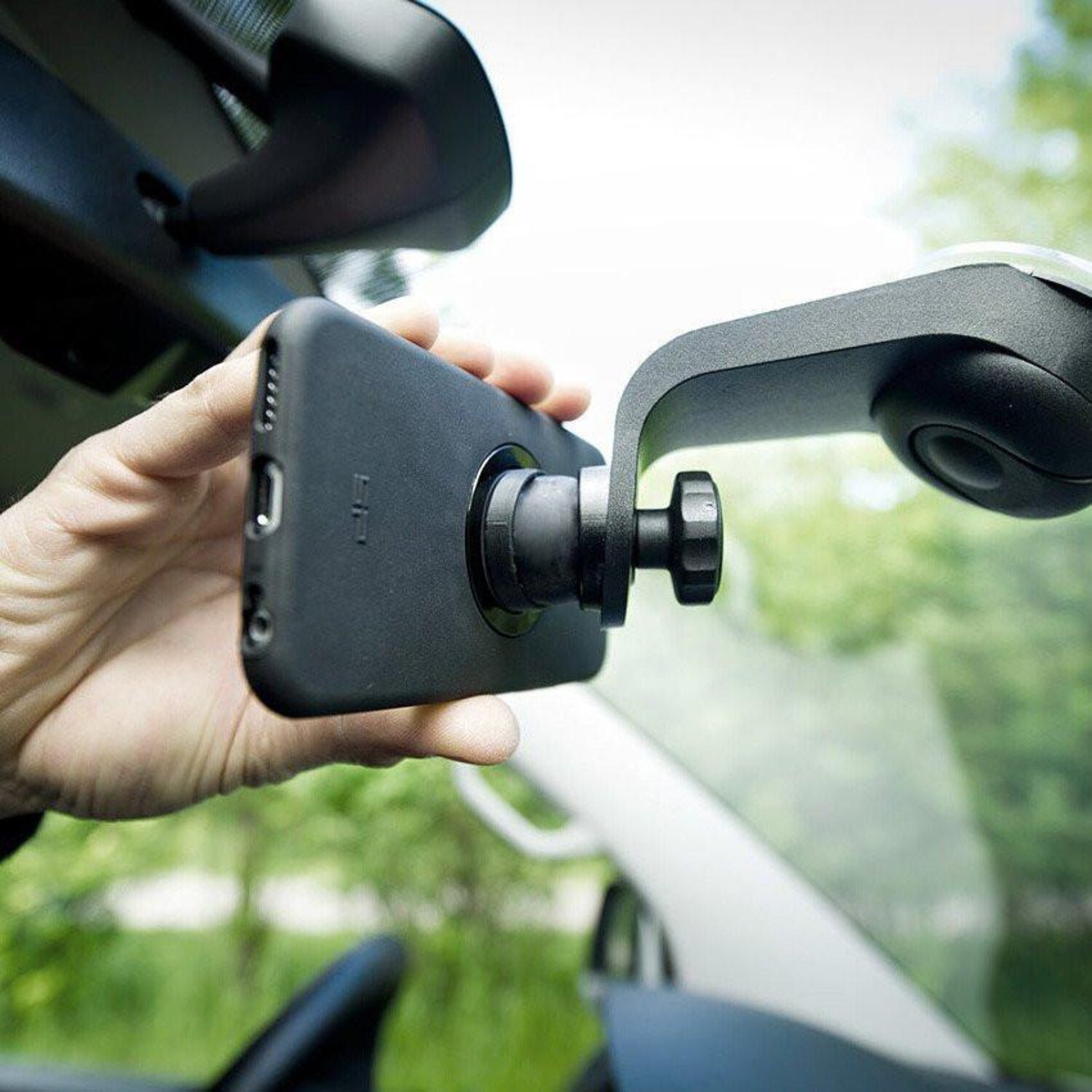 SP Connect™, suction mount, Black