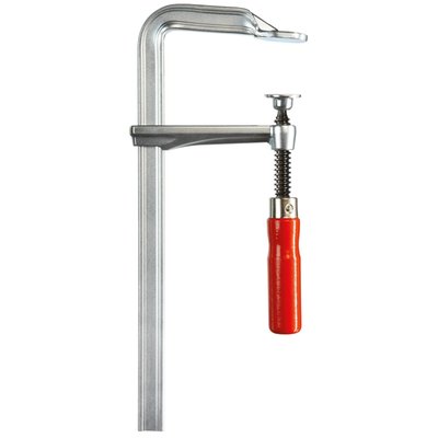 Max opening: 120mm.
Max throat depth: 60mm.
Sliding arm dimension: 15x6mm.
Weight: 0.32kg.
Hardened, tempered and forged steel sliding arm and jaw with a profile to retain shape and resist distortion which ultimately offers 20 % more clamping force per spindle rotation than others. The spindle is equipped with high quality 2-component plastic handle, threads are special surface-coated for a smooth and bind-less action and the spindle pressure plate is easily replaceable. Comes with a zinc plated finish.
Note: See 582343 for optional protective plastic strips for sensitive surfaces.