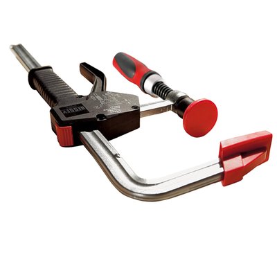 Max. jaw opening: 300mm.
Max. throat depth: 100mm.
Sliding arm dimension: 19.5x9.5mm.
Max. clamping force: 3500N.
Weight: 1.25kg.
Allows full pump-type clamping action, using just one hand. The rapid-move button allows you to slide the clamp along the sliding arm quickly and without effort. The sliding arm and jaw are hardened and tempered forged steel with a profile to retain shape and resist distortion. Comes with a zinc plated finish. The spindle is equipped with high quality 2-component plastic handle, threads are special surface-coated for a smooth and bind-less action. The jaw and spindle pressure plate caps are removable and made of elastic, smooth and anti-slip material.