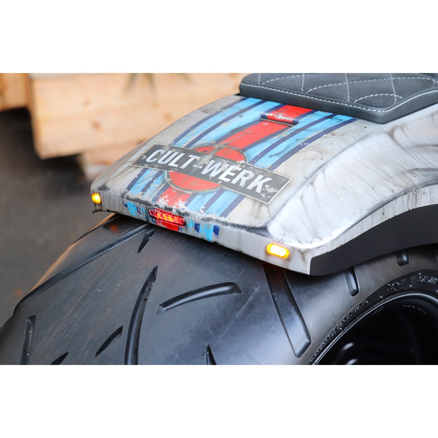 Cult-Werk, Softail wide fender kit 'Racing'. 2-up seat, Unpainted, Gloss