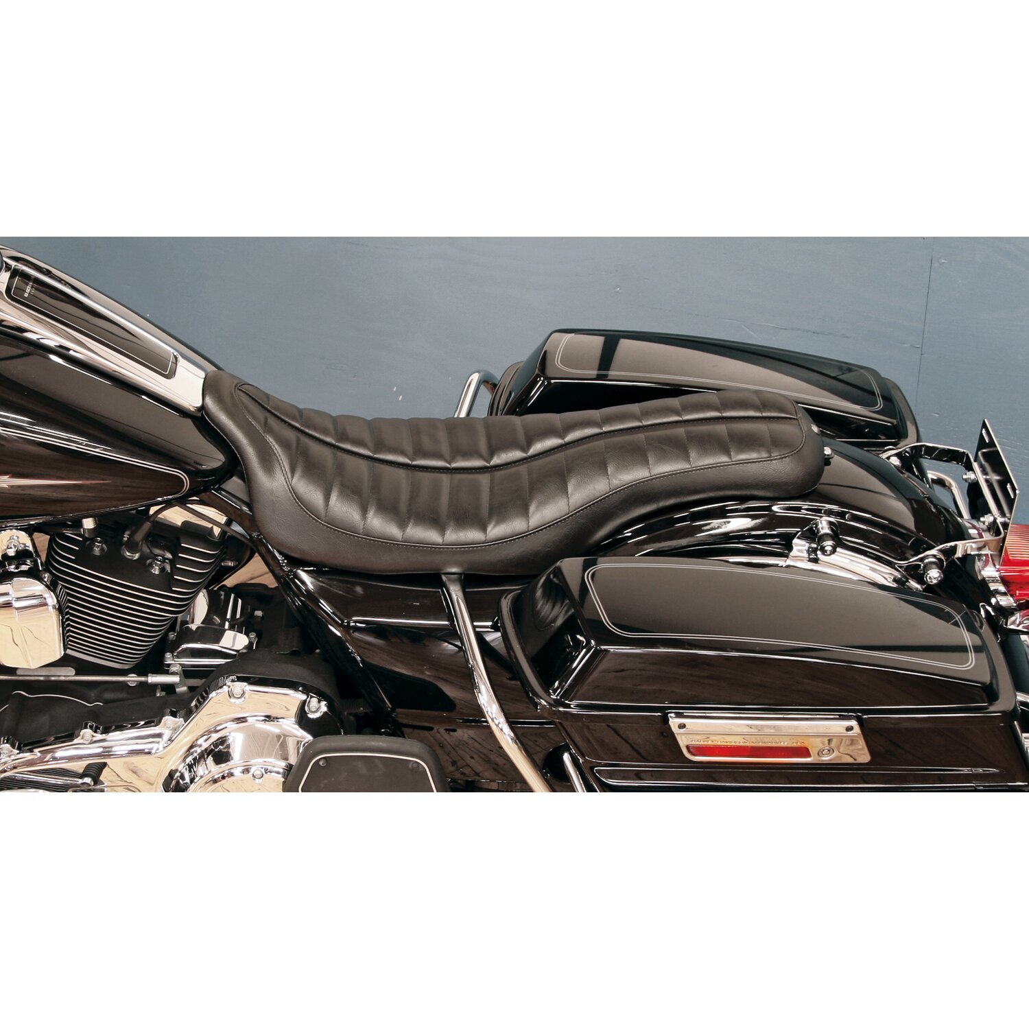 Roland Sands Design, 2-up Flatout seat. Enzo, Black, Plain